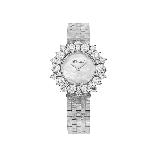 Chopard L'Heure du Diamant Round 30 mm Textured Mother-Of-Pearl Dial with Diamonds 18K White Gold Bracelet @10A391-1100