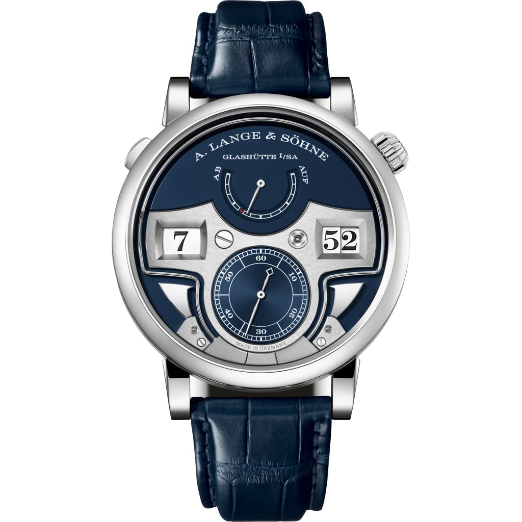 Panerai Luminor Quaranta Steel DLC Luna Rossa 40 mm Blue Dial Stainless Steel Blue Rubber Strap PAM01314