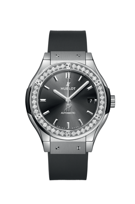 Hublot Classic Fusion Racing Grey Titanium Diamonds 38 mm Grey Dial with Diamonds Polished Titanium Alligator Leather Strap 565.NX.7071.RX.1204