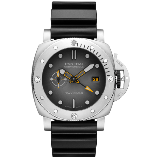 Panerai Submersible GMT Navy SEALs 44 mm Black Dial Brushed Steel Caoutchouc Black Strap PAM01323