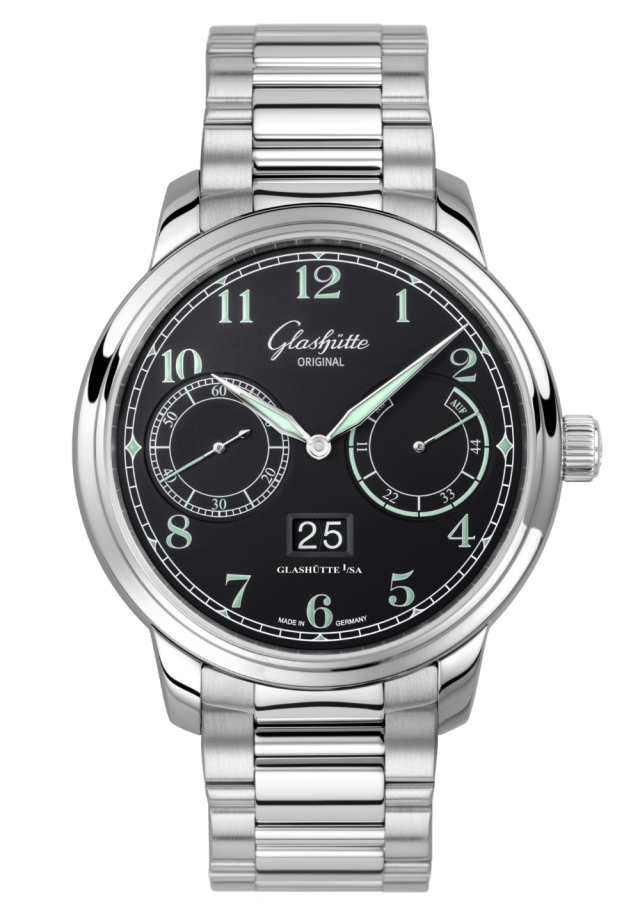 Glashuette Original Senator Observer 44 mm Black Dial Stainless Steel Metal Bracelet 100-14-07-02-70