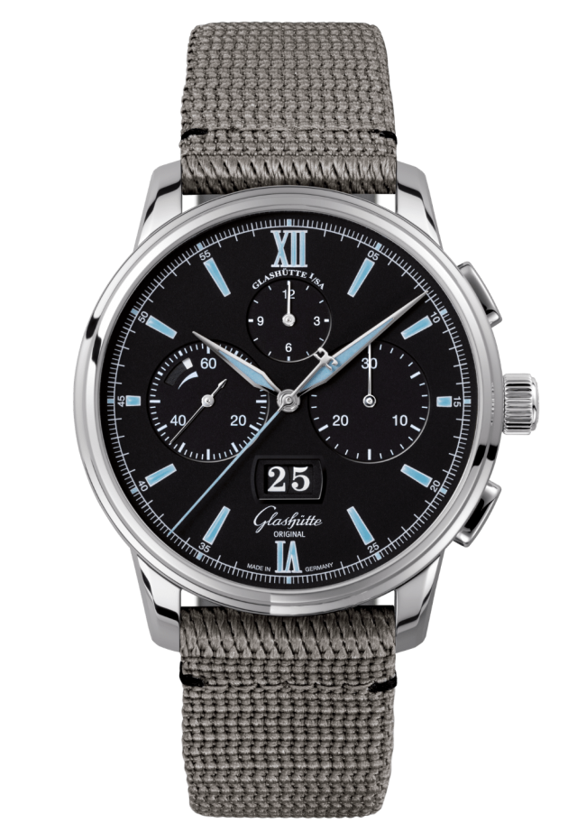 Glashuette Original Senator Chronograph Panorama Date 42 mm Black Dial Stainless Steel Synthetic, Grey Strap 1-37-01-03-02-36